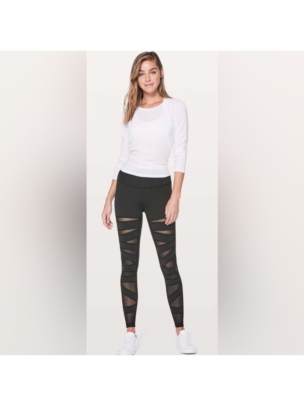Lululemon Wunder Under Pant (Hi-Rise) *Tech Mesh 28" size 2 in black